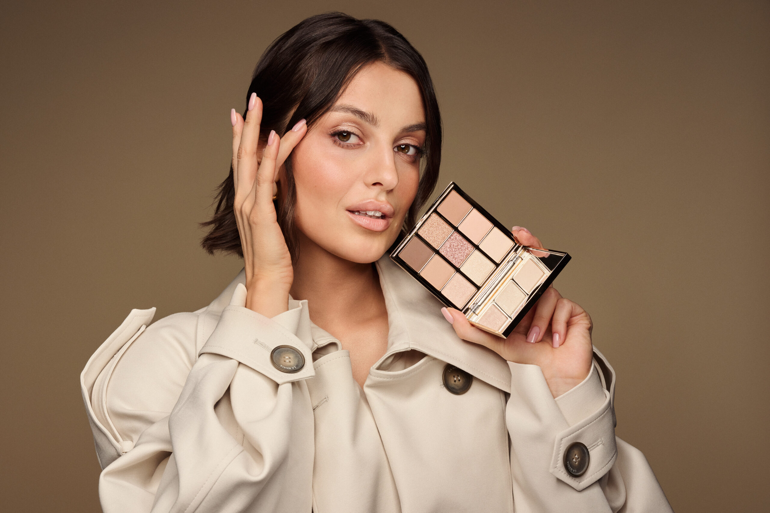 <span>SELFGLOW</span> paleta cieni nude
